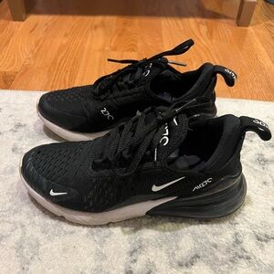 Nike Air Max 270 Black Size 6